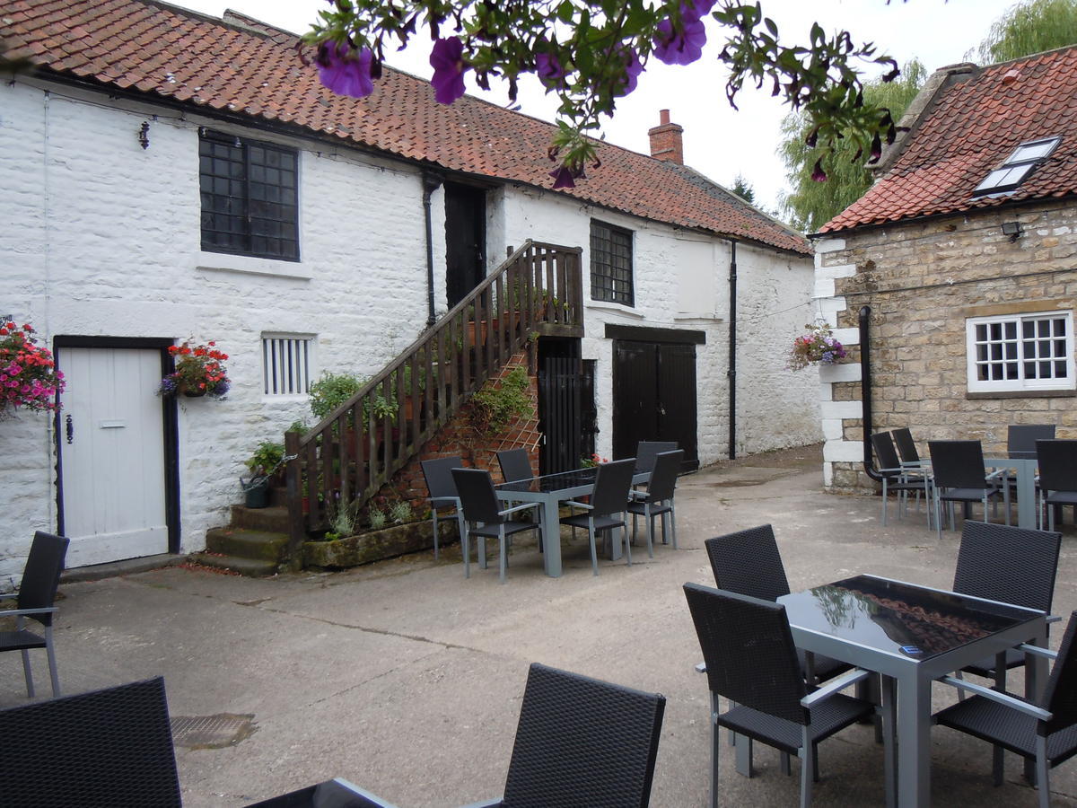 The New Inn Thornton Dale Ngoại thất bức ảnh